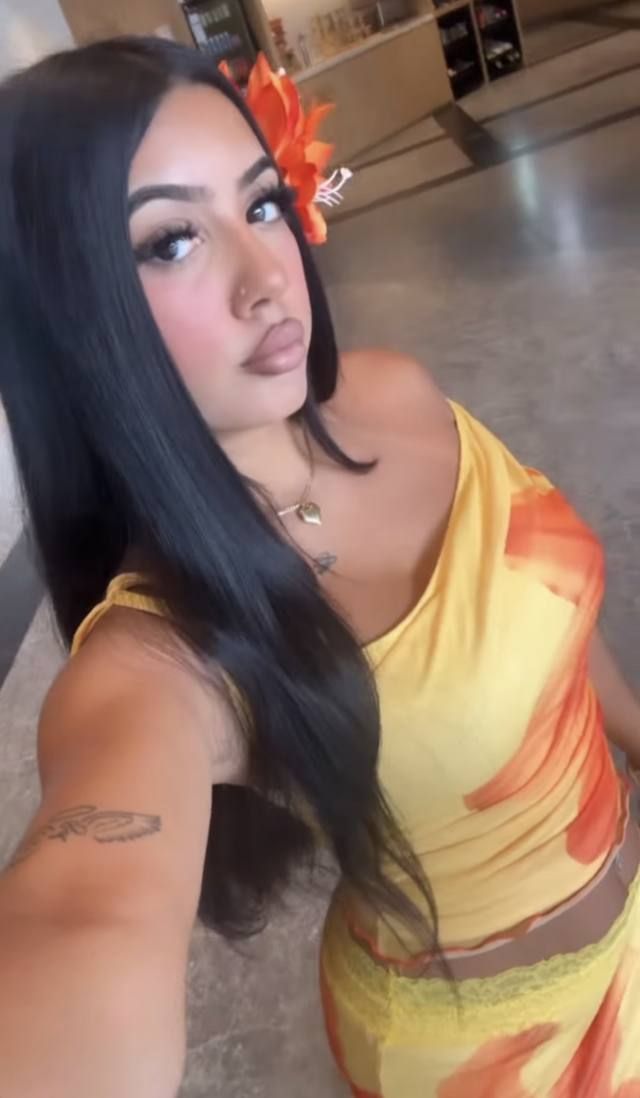 Your beautiful and adorning girl available for any kind of fun😍😍 - Image 3